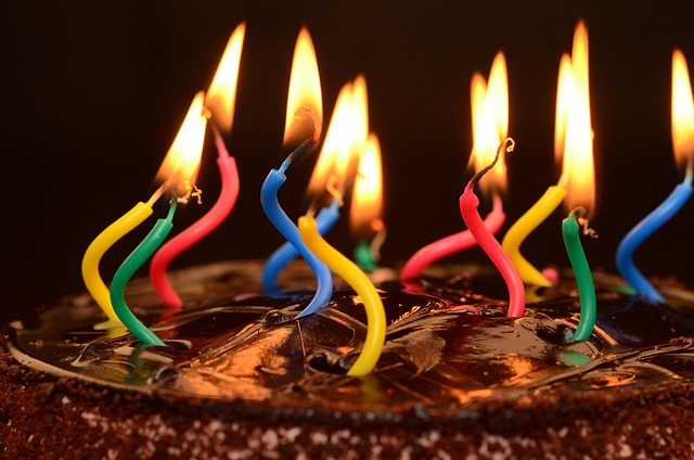Chocolate cake with crazy candles